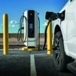 Land Rover Defender Outbound del 2024, con una gran capacidad todoterreno